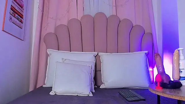 NicoleMadrird live sex cam