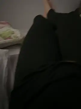 MAHKE12 live sex cam