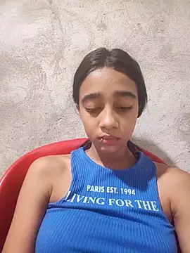 Zoe_Sweett18 live sex cam