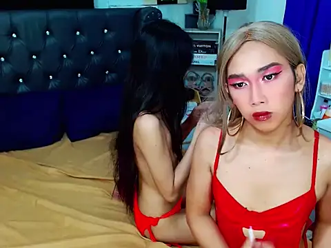 LovelyTs4U live sex cam