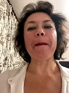 Kiramagic live sex cam