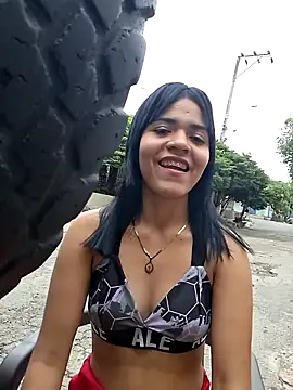 Skinny_Wet live sex cam