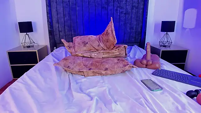 Tom_Silver__ live sex cam