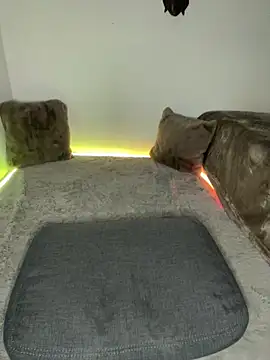 AuroraAllure_27's cam snapshot