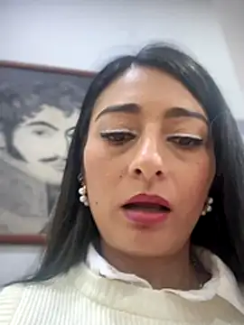 _Bella-Office1 live sex cam