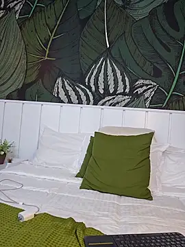 SashaBlake_'s cam snapshot