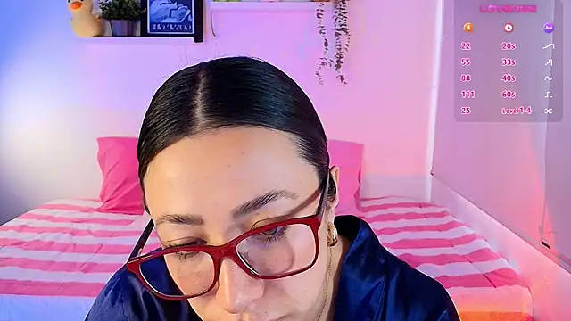 lilyy_evanss's cam snapshot