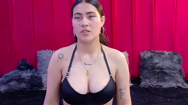 ChloeMorelli's cam snapshot