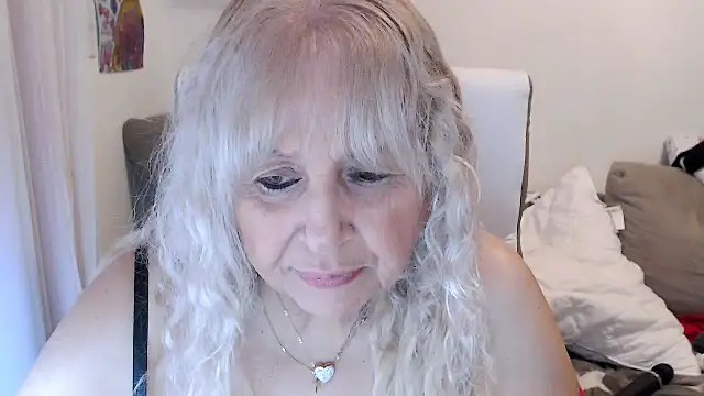 SusiLifeXXX live sex cam