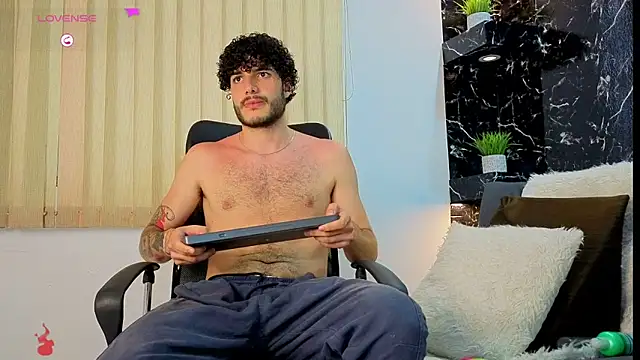 Rafael_Mendezz live sex cam