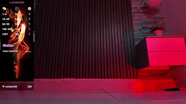 skinny_naughty_'s cam snapshot