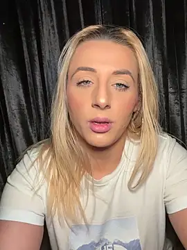 Strongqueen live sex cam