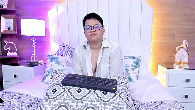 AmeliaConer_NovaBell live sex cam