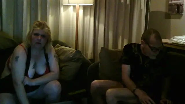 Sylviastar46 live sex cam