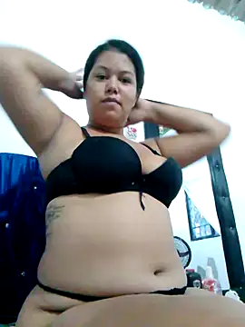 young-hot-ass-xxx's cam snapshot