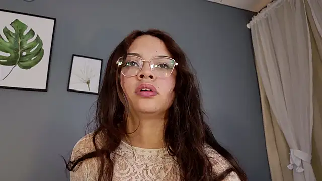 miaa_lux live sex cam