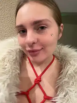 MilenaLuxury's cam snapshot