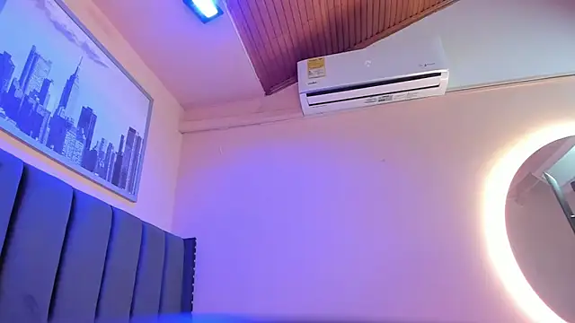 viiolett_lee live sex cam