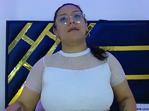 Aria_cloud69 live sex cam