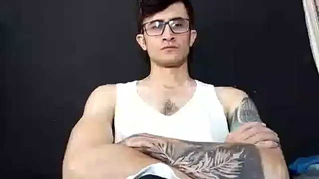 Loggan_donnelly live sex cam