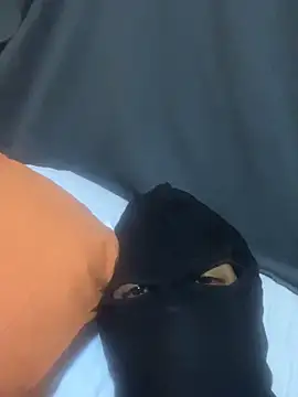 tunenarica22 live sex cam