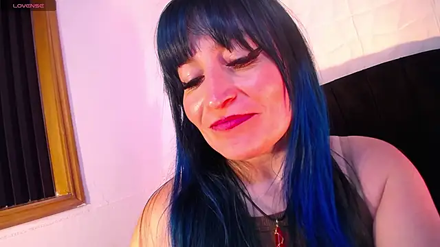 alicia_moom live sex cam