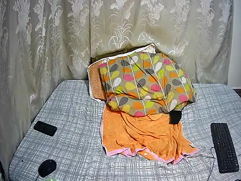 happy_sonia live sex cam