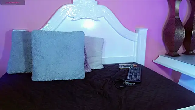 _IsabellaRousse live sex cam