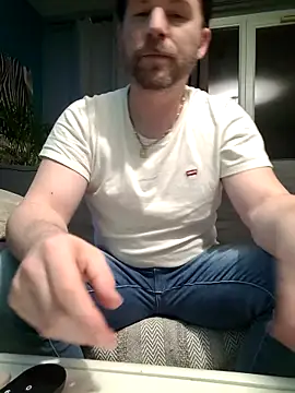 tom_sauwer live sex cam