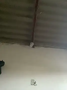 Babyalienqm's cam snapshot