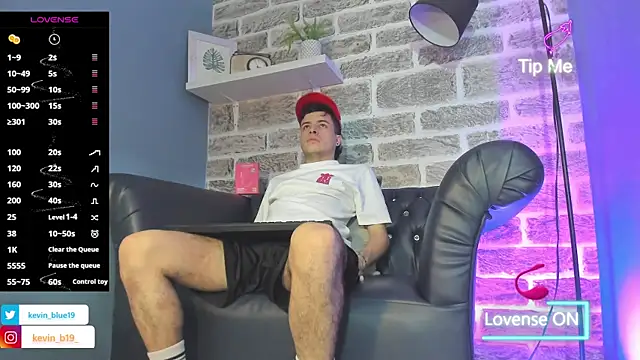 kevinn_blue1's cam snapshot