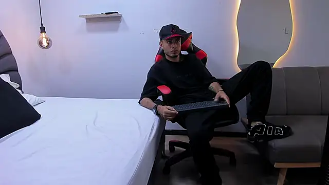 MatthewCullen's cam snapshot