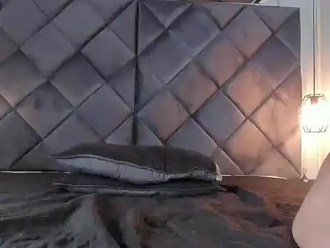 honey-lizzy's cam snapshot