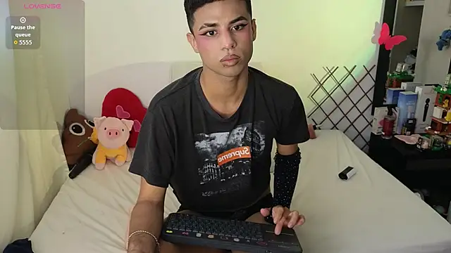 im_crissangel's cam snapshot