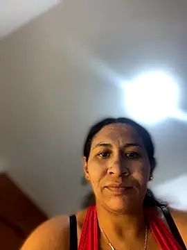 Carola-Ross live sex cam