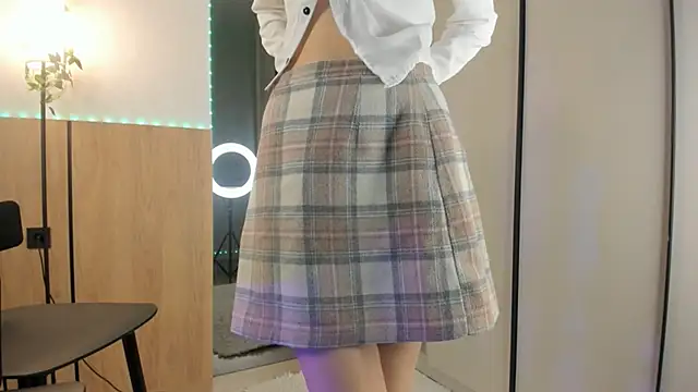 Xonalenei live sex cam