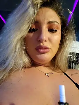 Blondie_Sasha live sex cam