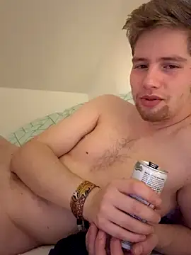 LukeAndLucy's cam snapshot