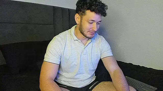 alejandro__2's cam snapshot