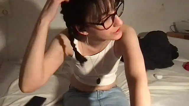 kimii222409 live sex cam