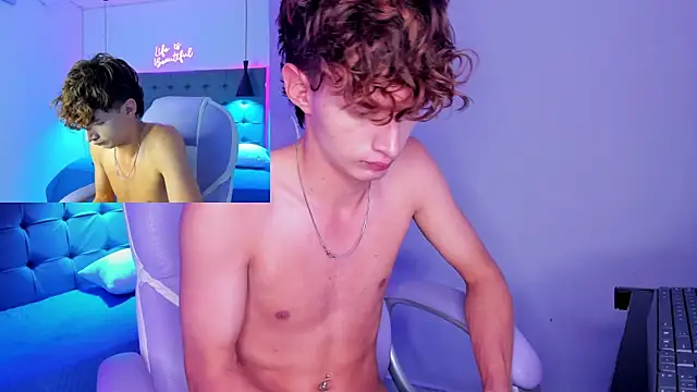 NicolasFerrer18 live sex cam