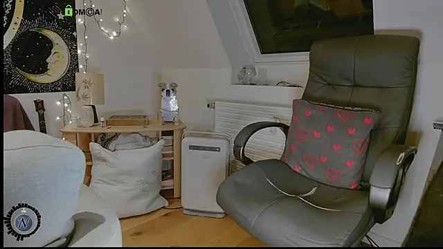 Nyl0nnickb0y's cam snapshot