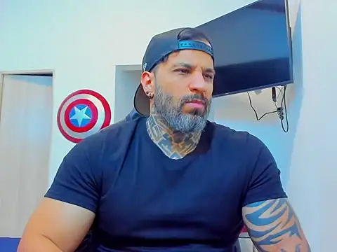 JoshRigby live sex cam