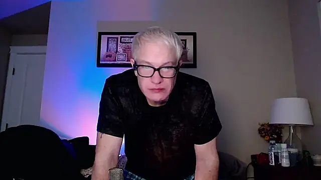 Snarfle82 live sex cam