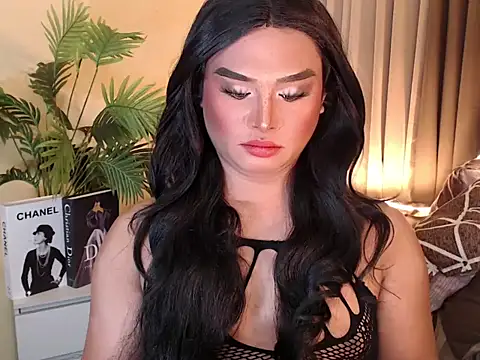 UrGoddess_Sofia live sex cam