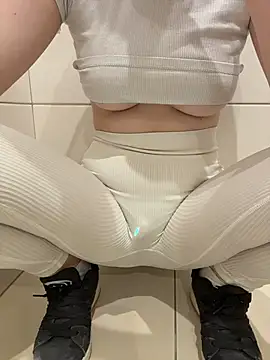 Cumonmme live sex cam