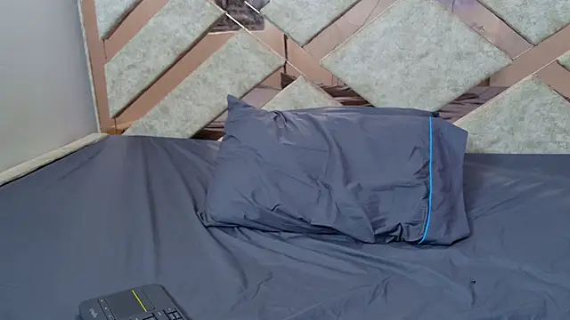 _miss_khloe live sex cam