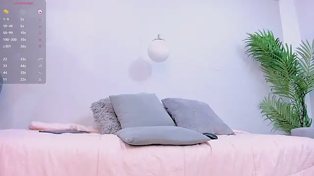 Abril_Storm live sex cam