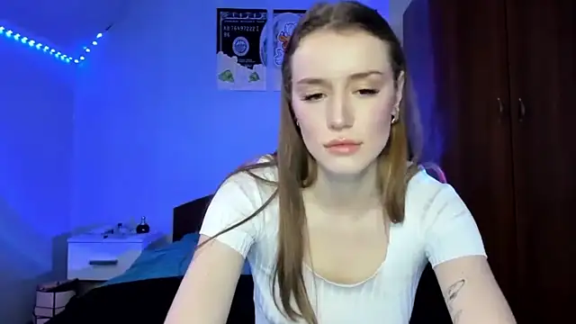 tinyglow's cam snapshot