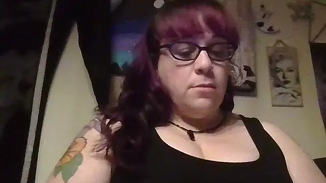 GothyBaby's cam snapshot